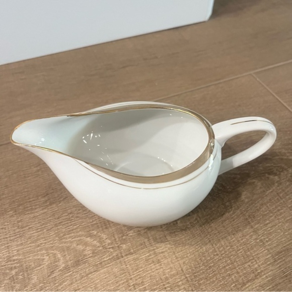 VTG  Royalton China Co Translucent Porcelain Gravy Boat NoUnderplate Replacement